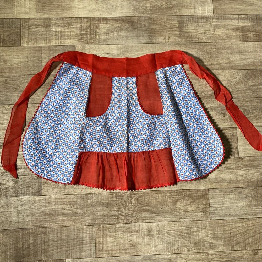 Red White Handmade Geometric Cotton Half Apron VTG Grannycore